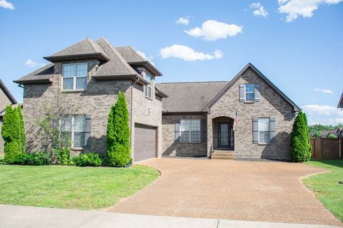 112 Read Tavern Rd Hendersonville TN 37075
