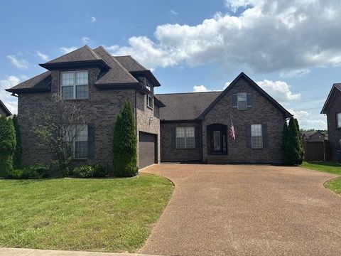 112 Read Tavern Rd Hendersonville TN 37075