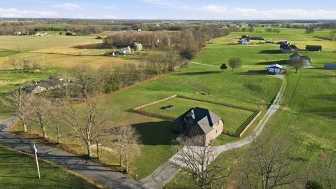 2908 Gunn Rd Springfield TN 37172