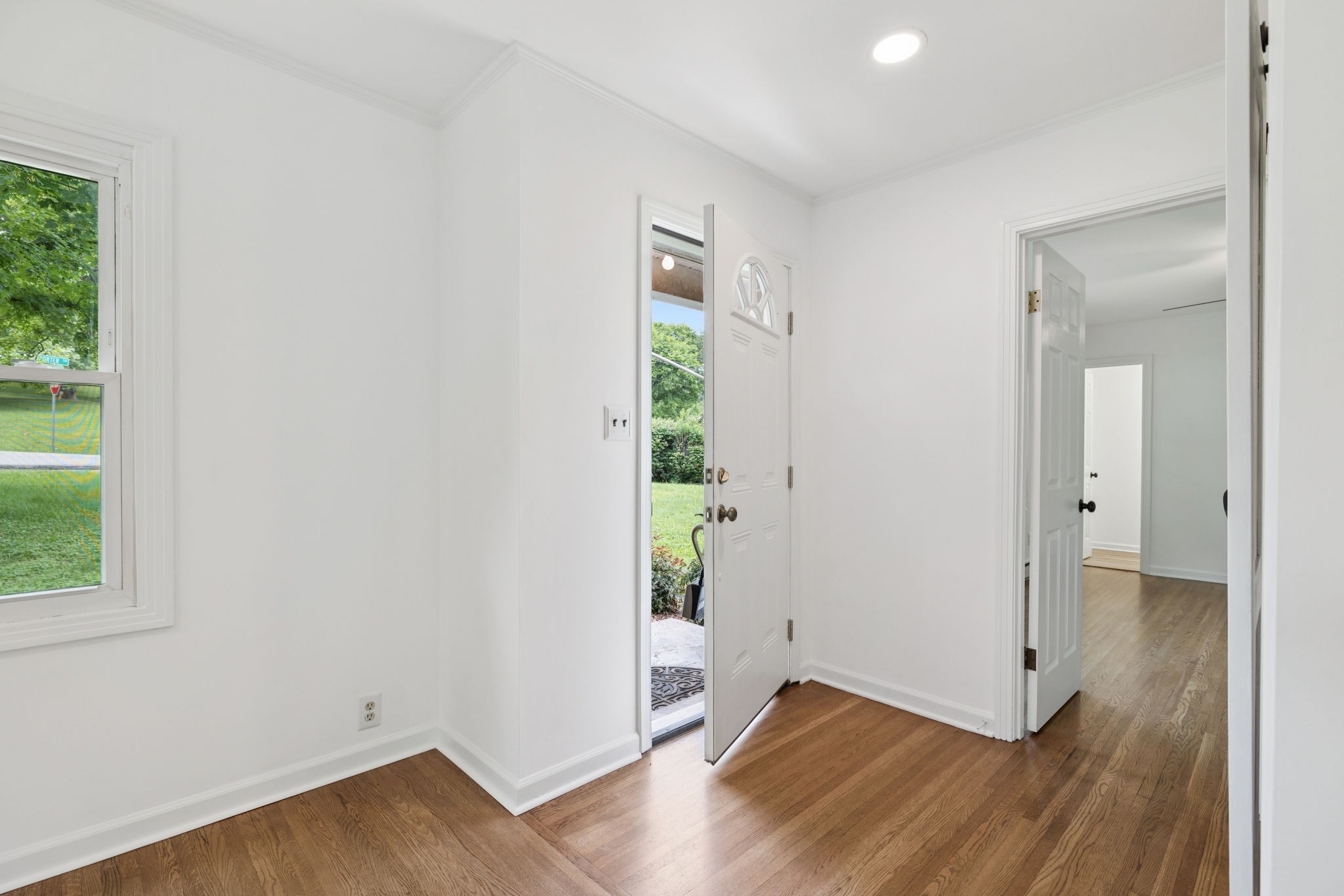 415 Porter Cir