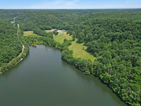 189 Cross Creek Dr Manchester TN 37355