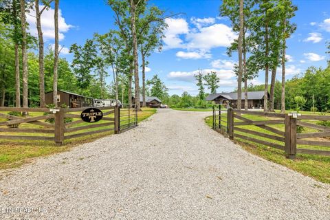 634 Cowboy Way Way Jamestown TN 38556