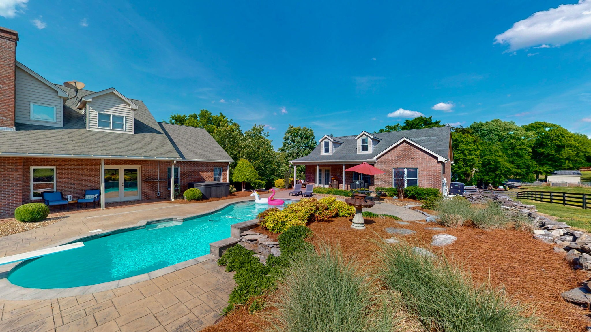 9 Stover Ln