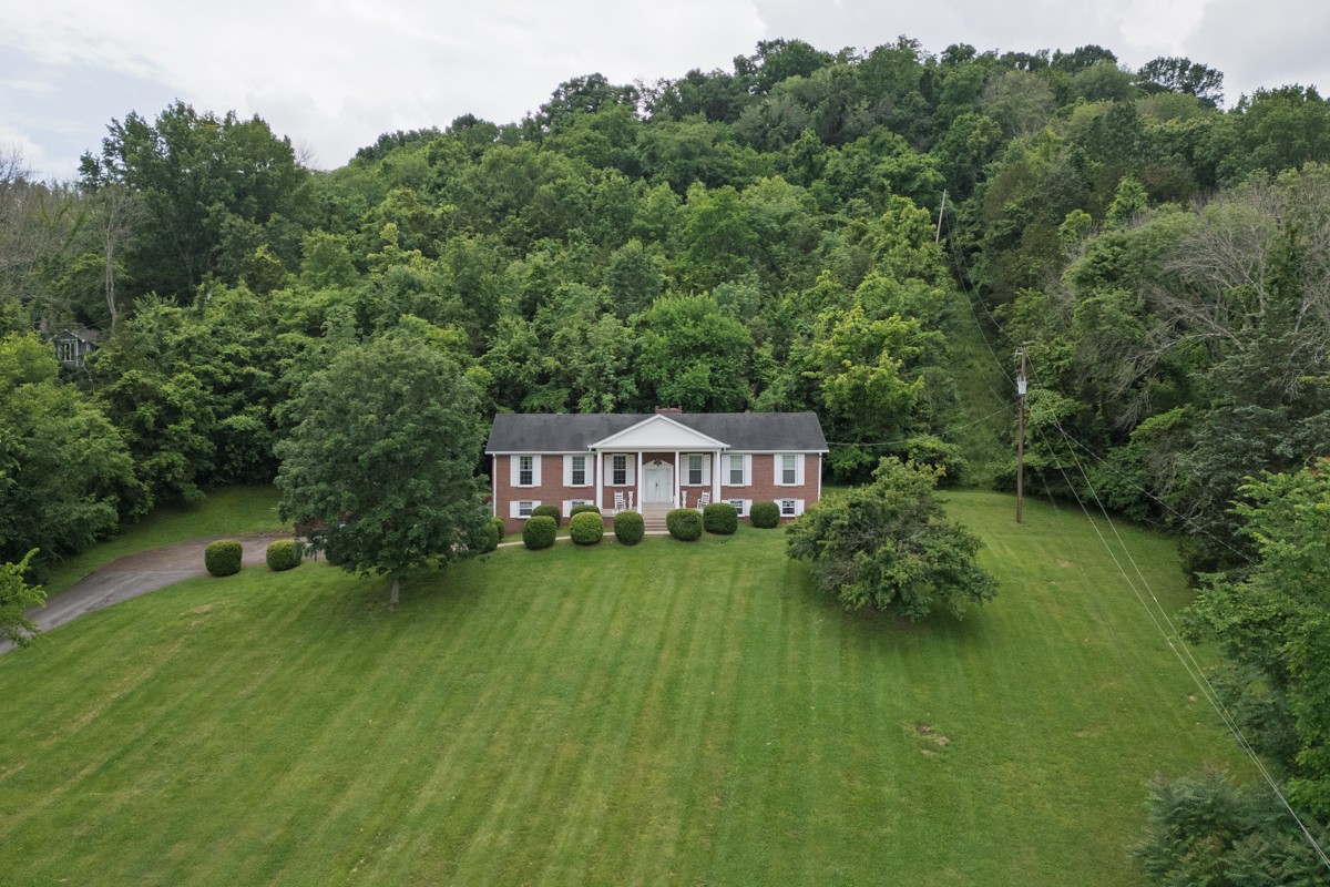 Middle Tennessee Properties 1 6908 River Road Pike