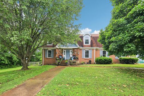 292 Highland Heights Dr Goodlettsville TN 37072