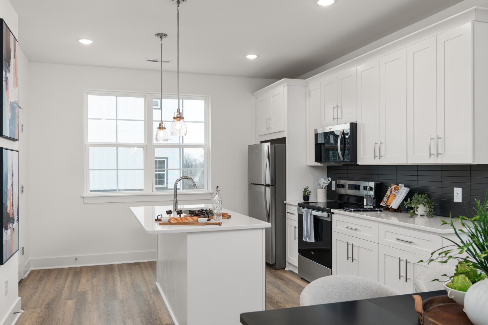 700 N DuPont Ave #108