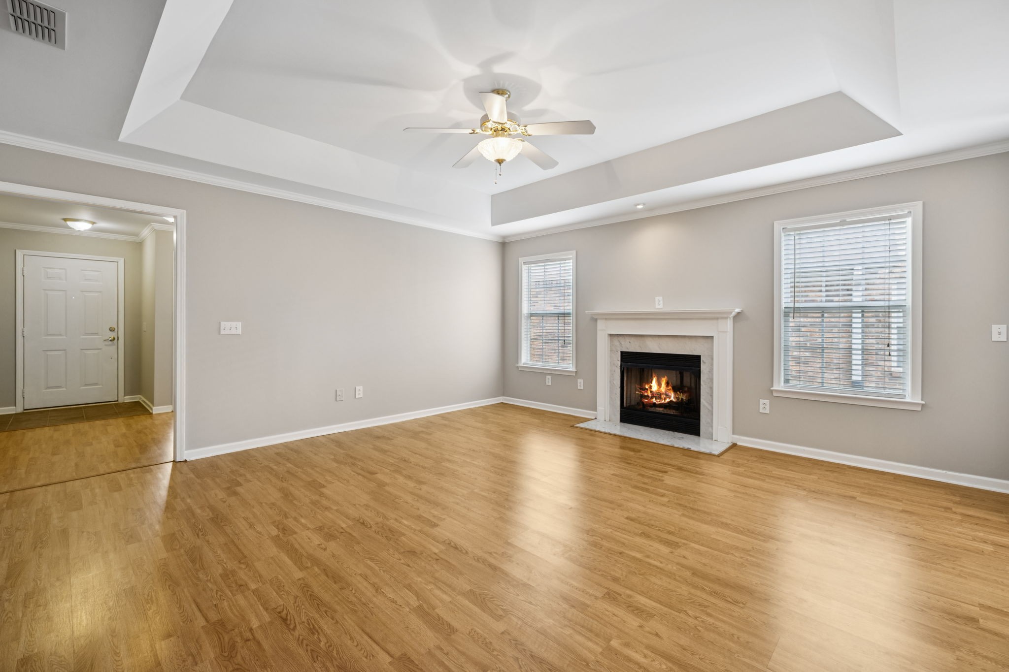 639 Forest Glen Cir