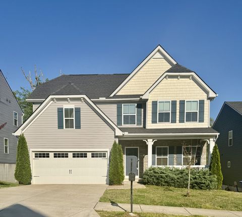 3404 Woodcrest Ct Columbia TN 38401