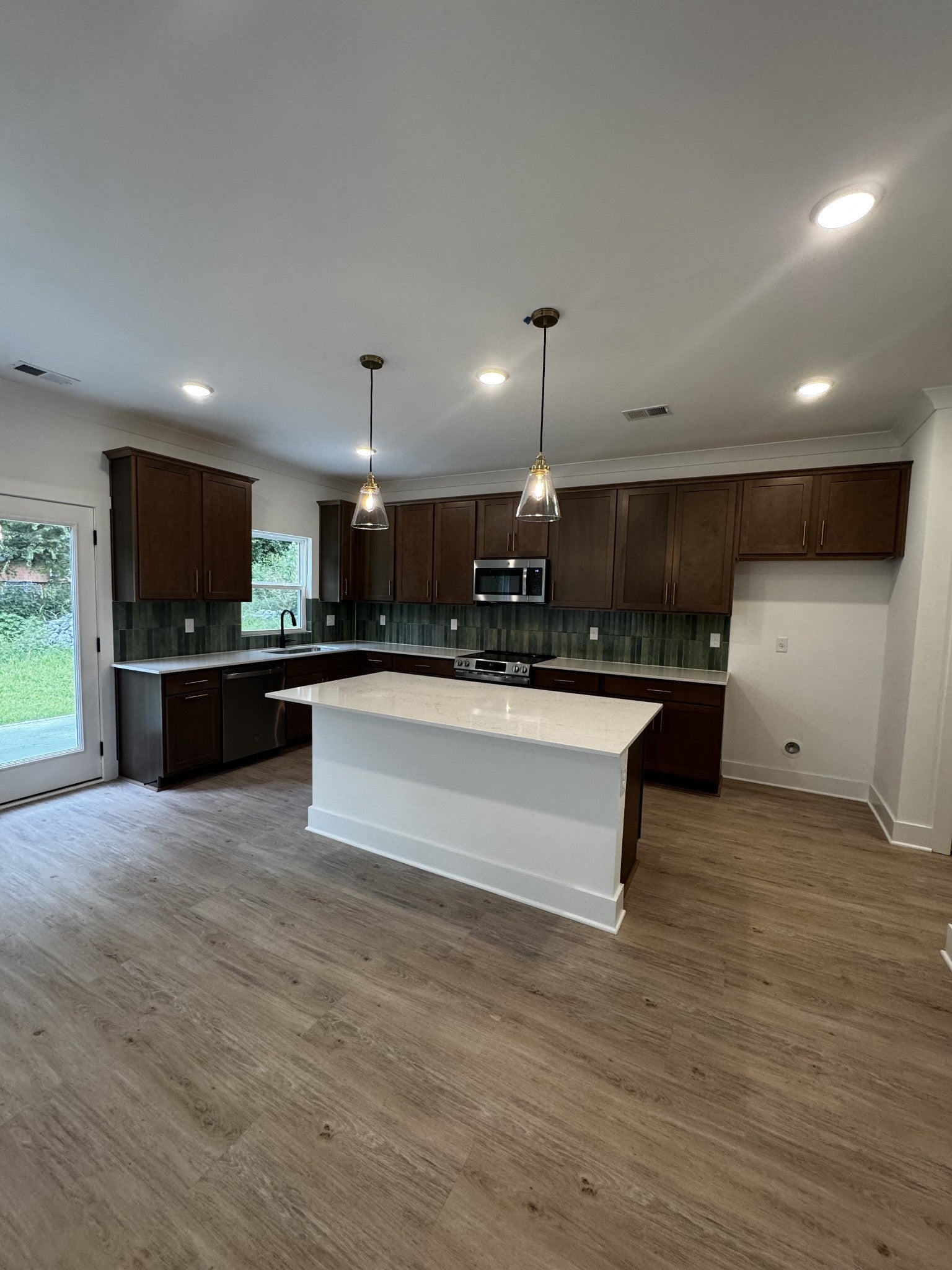 1345 Valley Ridge Dr