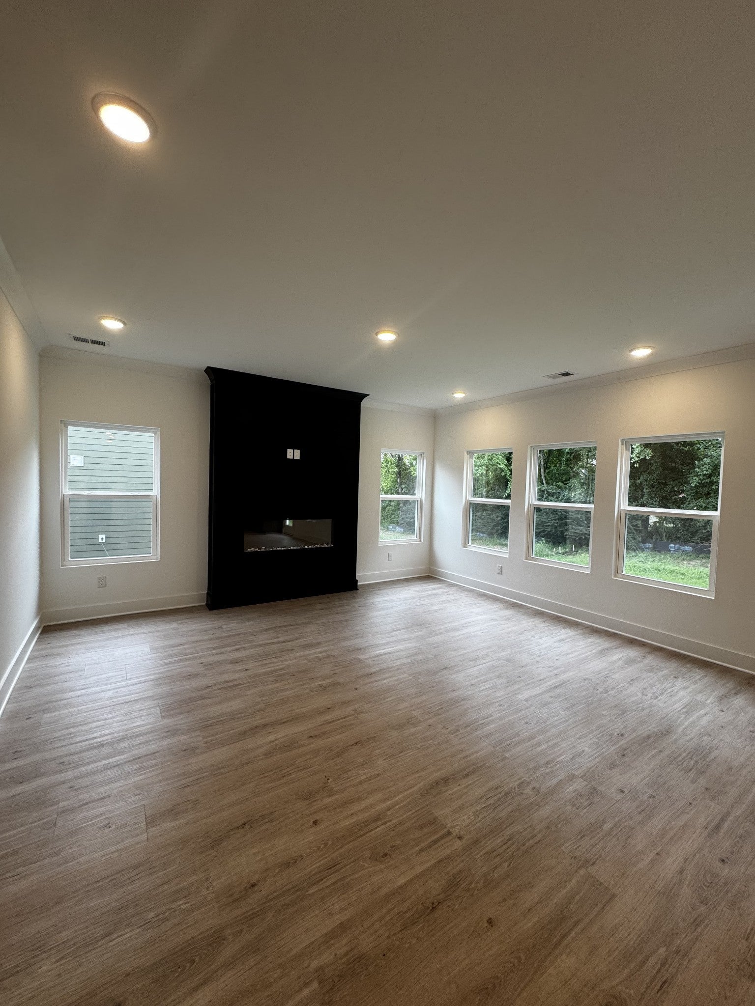 1345 Valley Ridge Dr