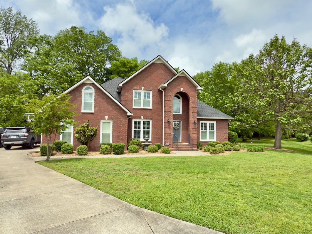 126 Copperas Ct