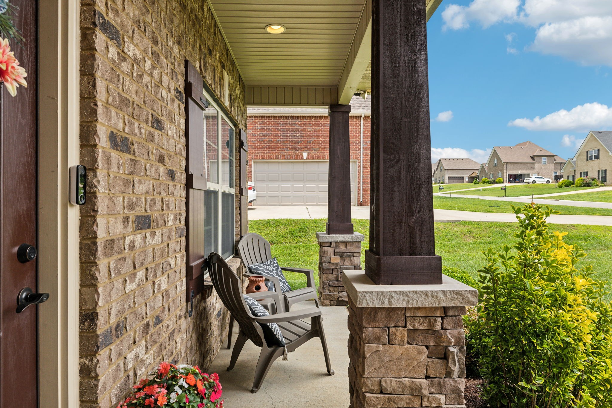1107 Sycamore Leaf Way