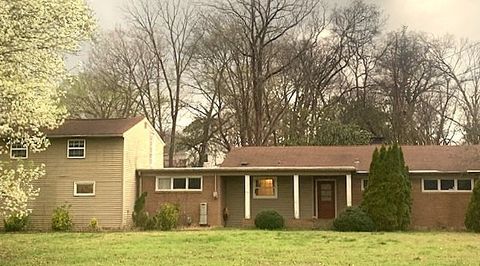 5017 Stillwood Dr Nashville TN 37220