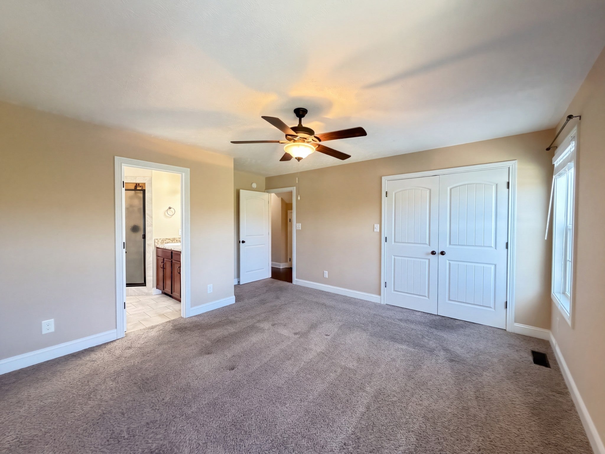 3208 Timberdale Dr