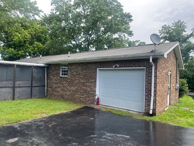 2045 Nonaville Rd