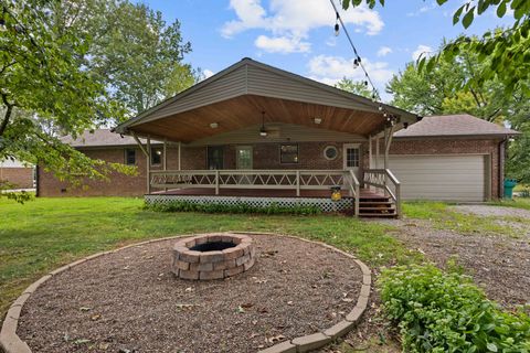6483 Dogwood Dr Greenbrier TN 37073