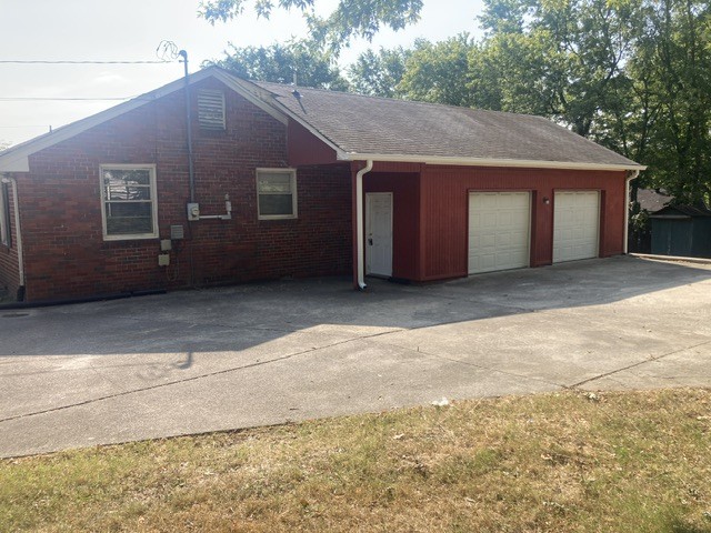 351 Strasser Dr