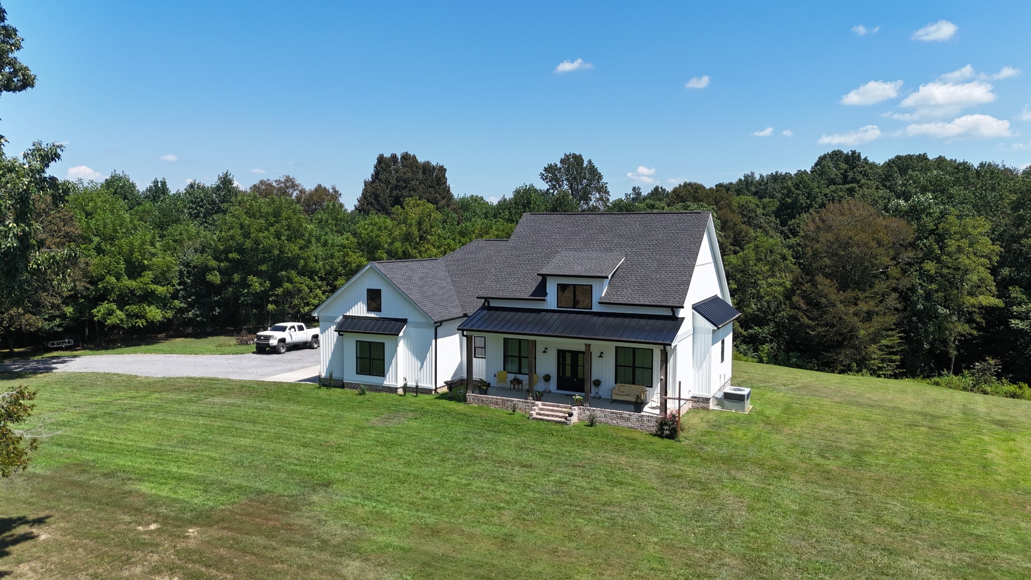 314 Oakmere Ln
