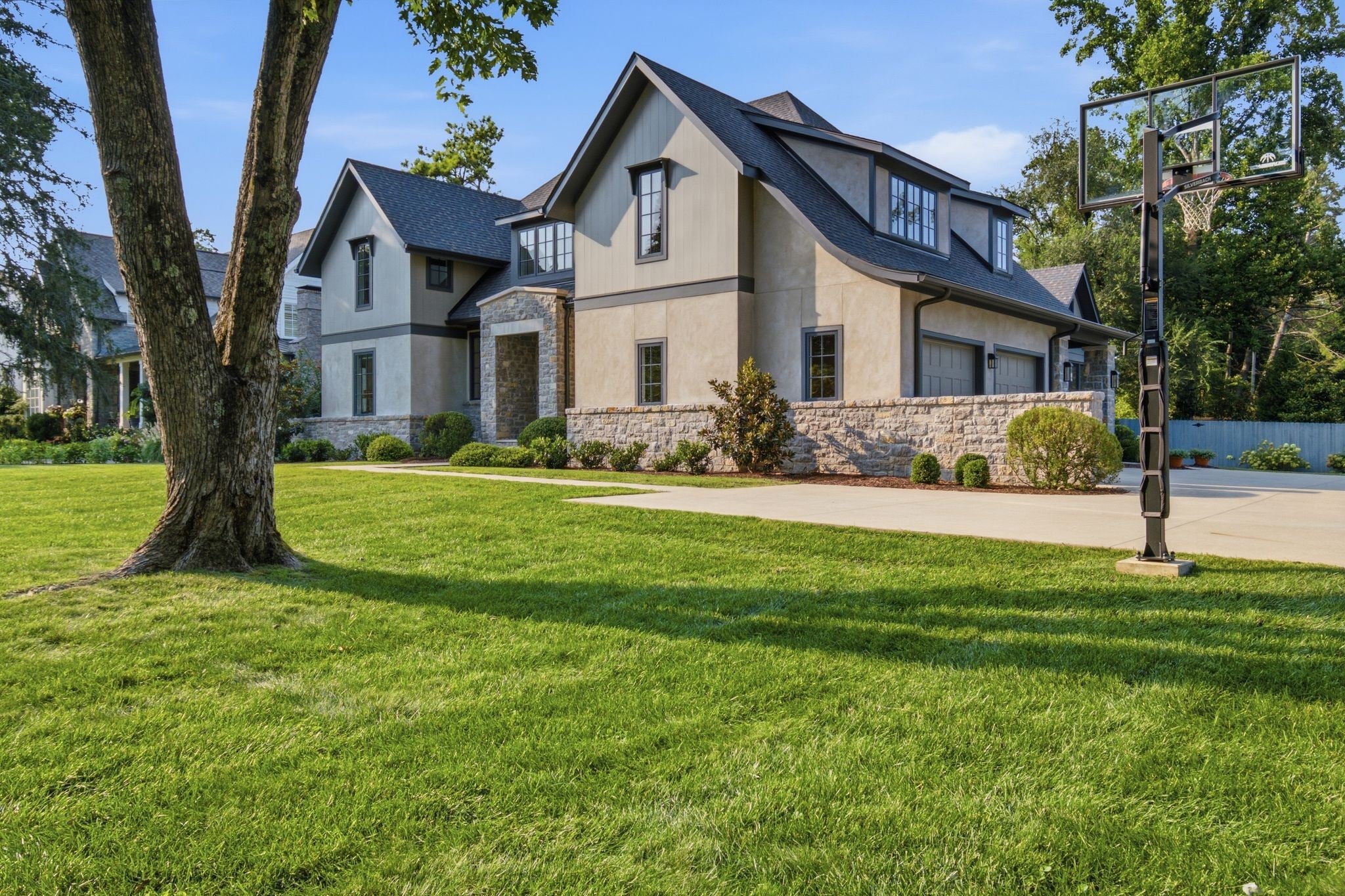 5-bed listing at 134 Taggart Ave, Nashville