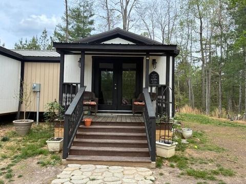 Photo of 290 Curnutt Lane, Ten Mile, TN 37880 (MLS # 3168499)