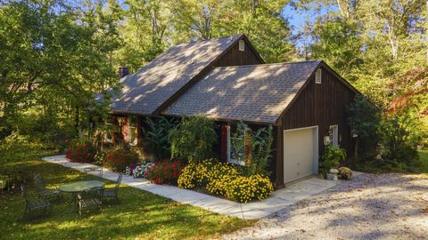 Photo of 954 Belmont Rd, Manchester, TN 37355 (MLS # 3205416)