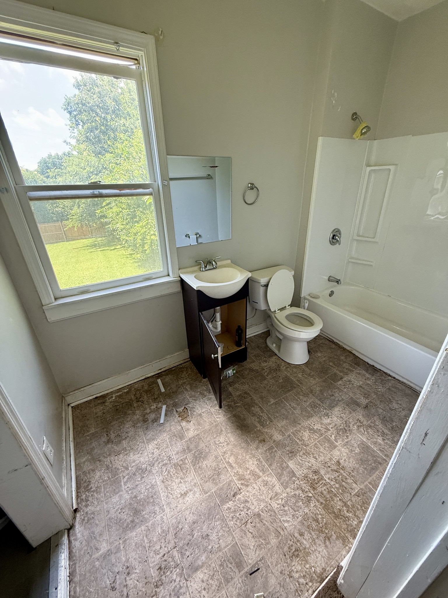 1711 Nassau St