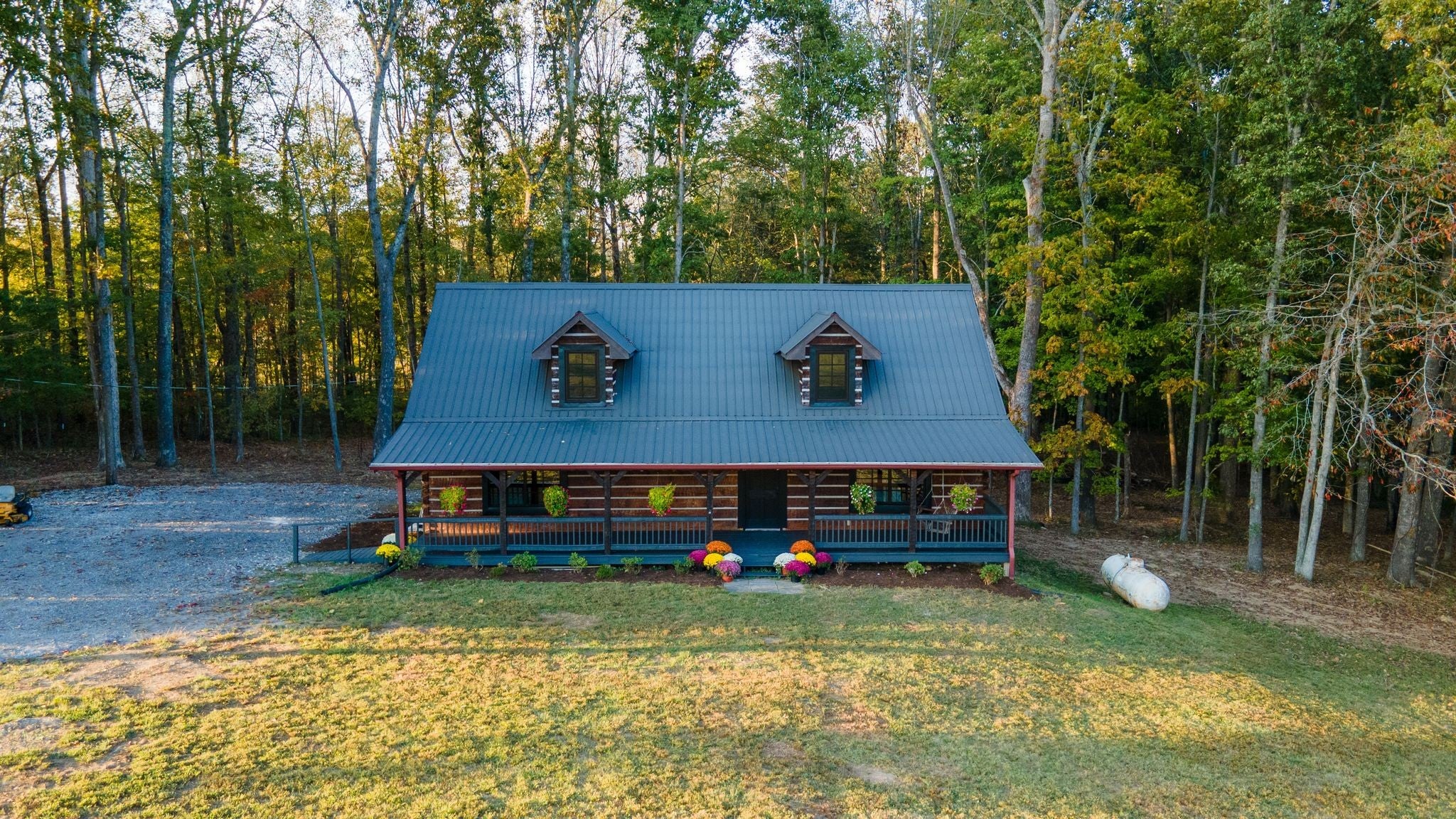 3-bed listing at 8460 Coopertown Rd, Joelton
