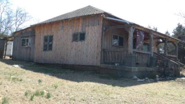 1586 Needmore Rd