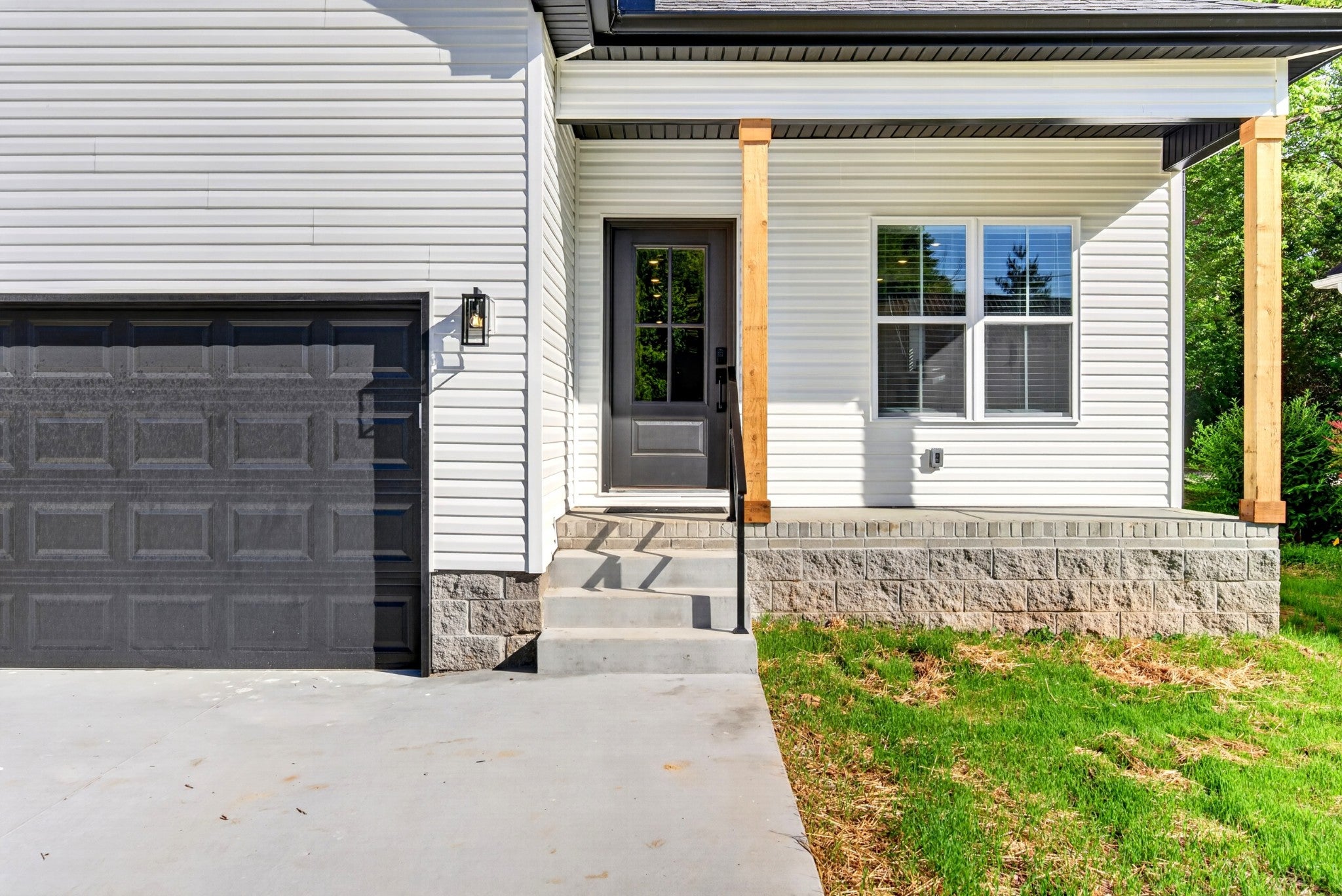 359 Third St