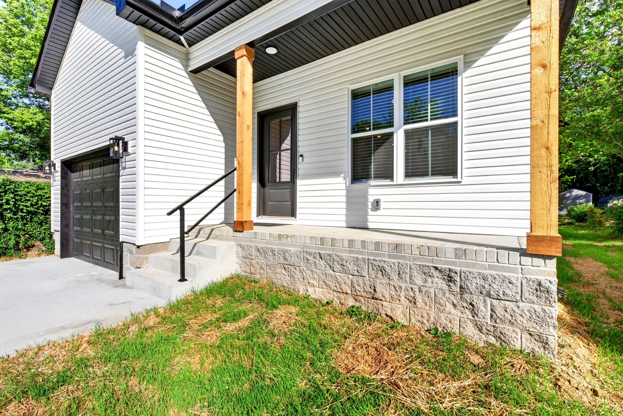359 Third St
