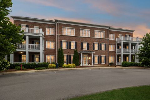 201 Swain Circle 104 Franklin TN 37064