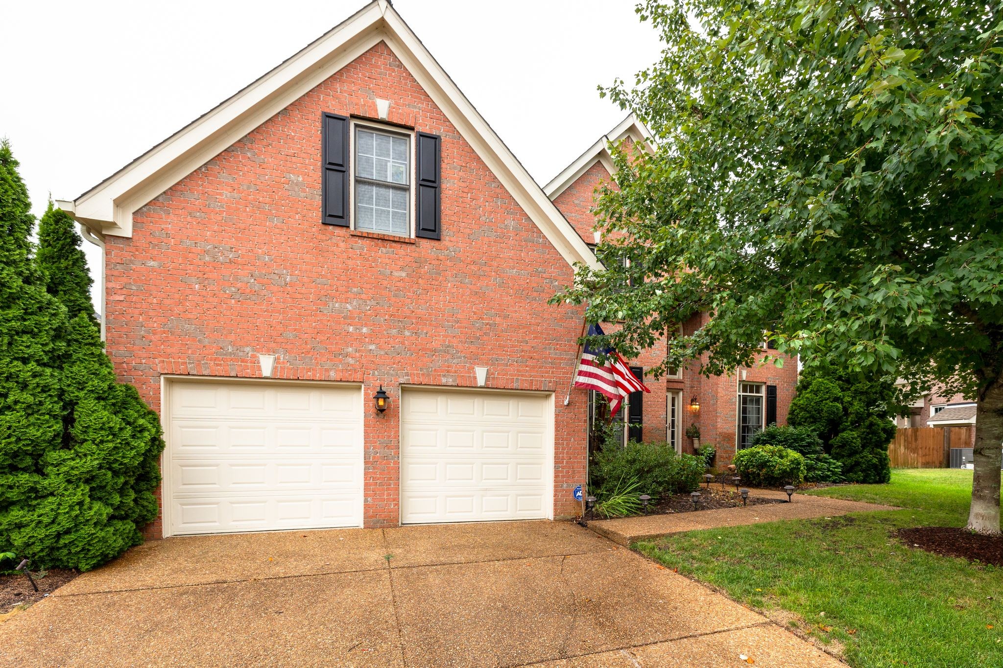 317 Dundee Dr