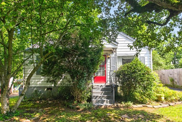 411 Lanier Dr