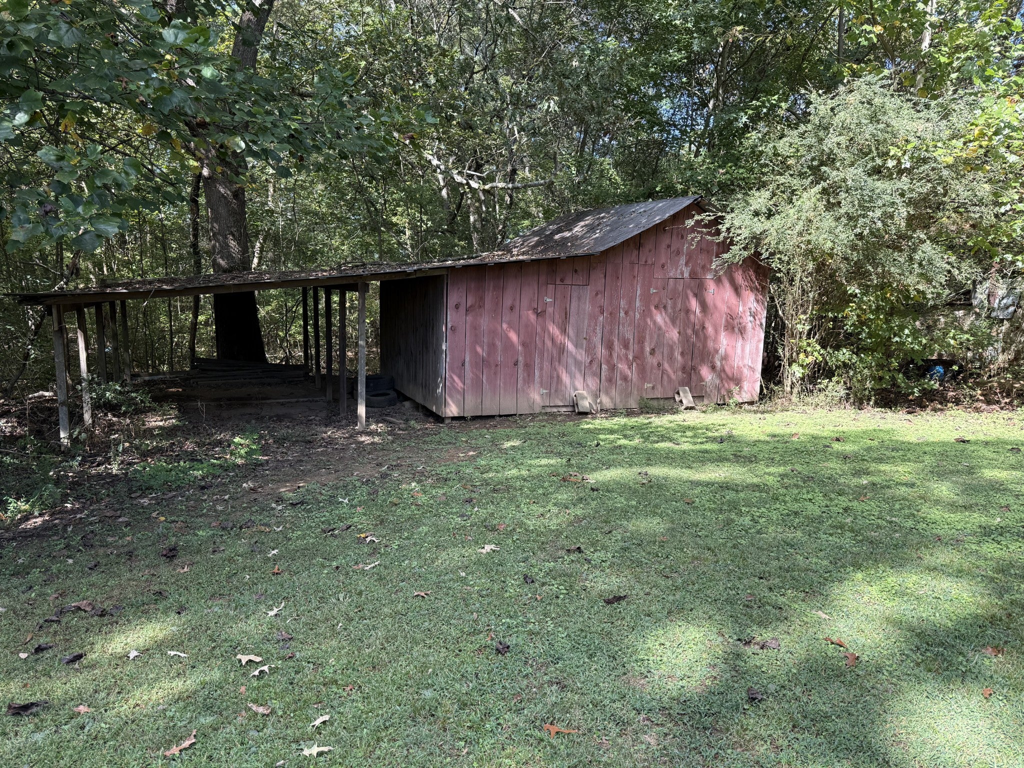 21625 Seminary St