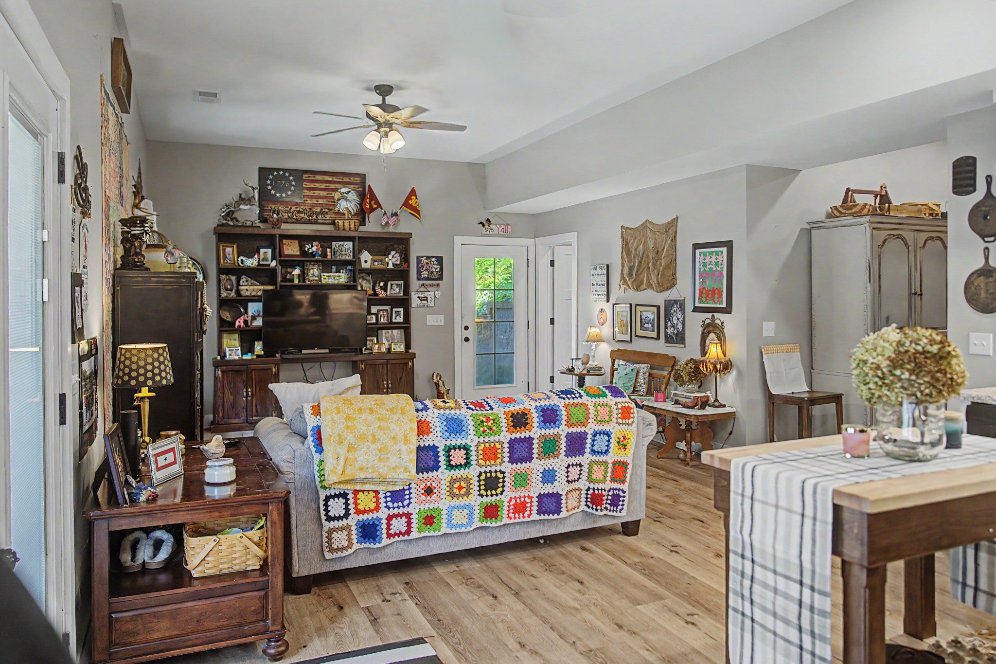 1505 Dark Hollow Rd