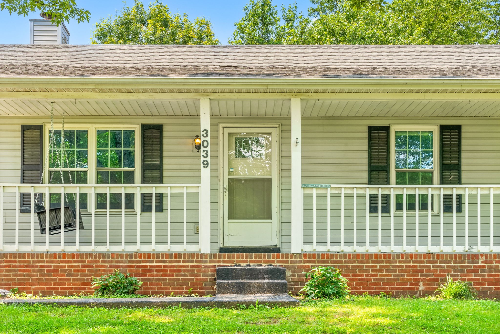 3039 Highway 49 E