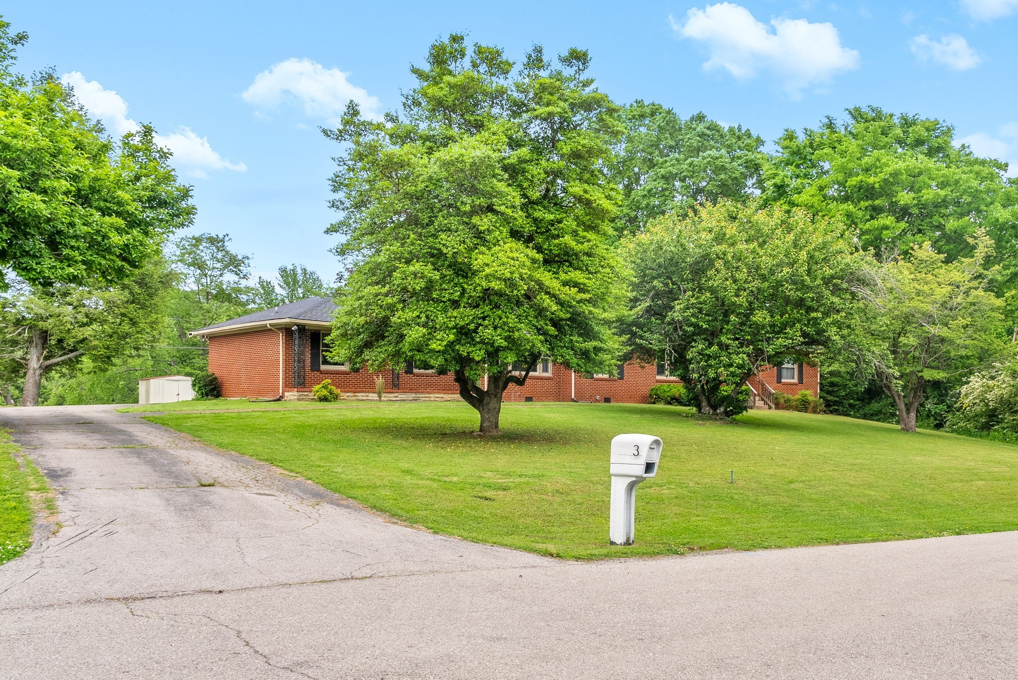 Clarksville, Tennessee 37043, United States, 4 Bedrooms Bedrooms, ,2 BathroomsBathrooms,Residential,Active,156962