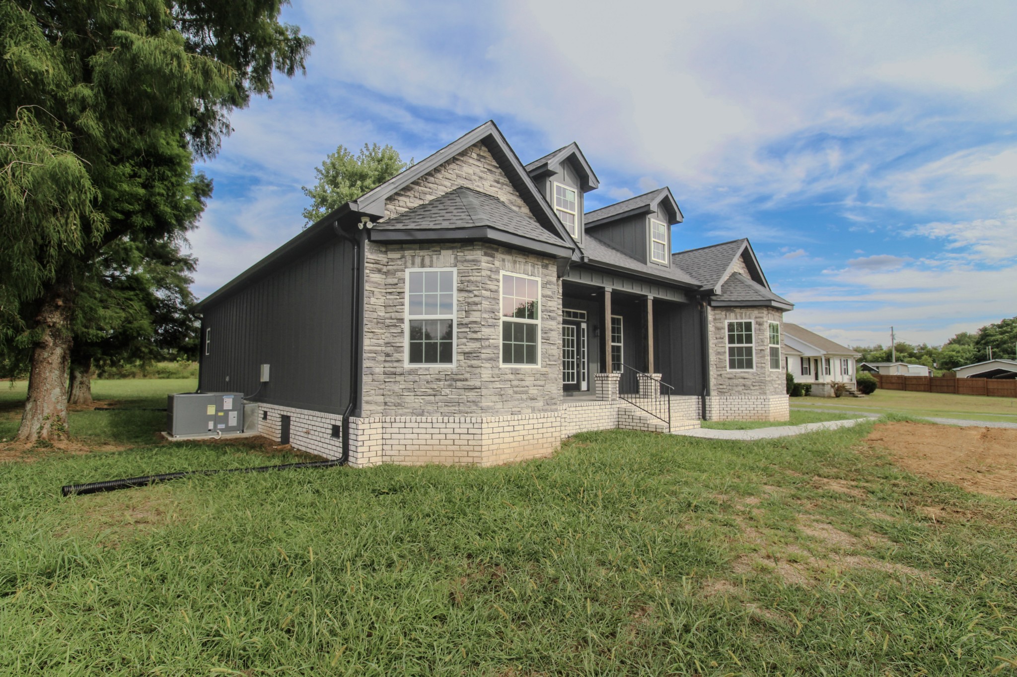 126 Maple Grove Rd