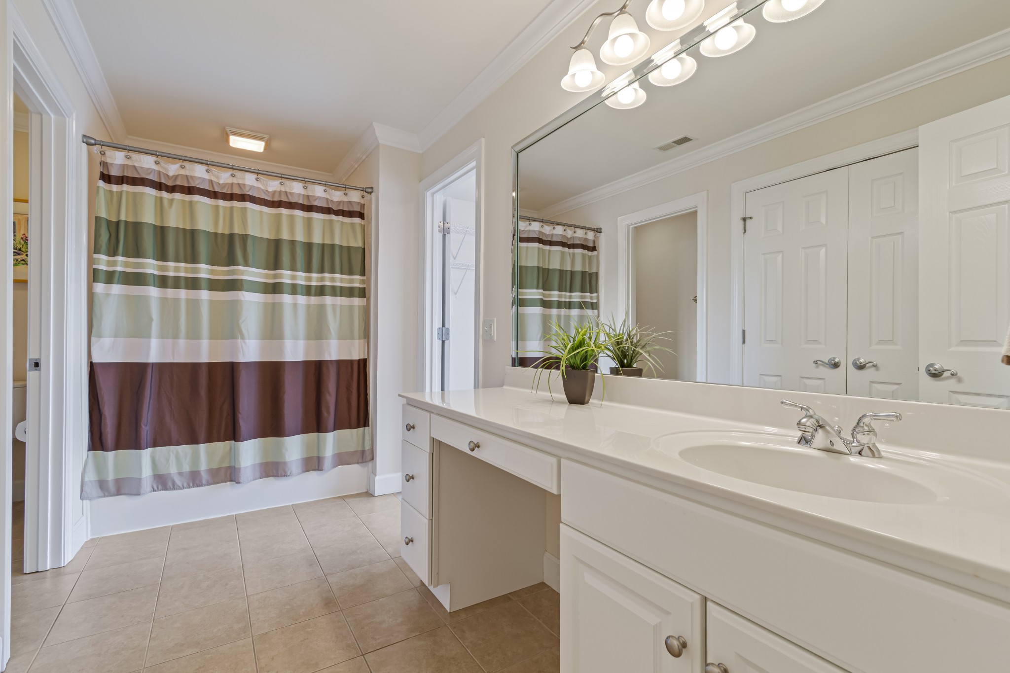 Brentwood, Tennessee 37027, United States, 5 Bedrooms Bedrooms, ,6 BathroomsBathrooms,Residential,Coming Soon,140352