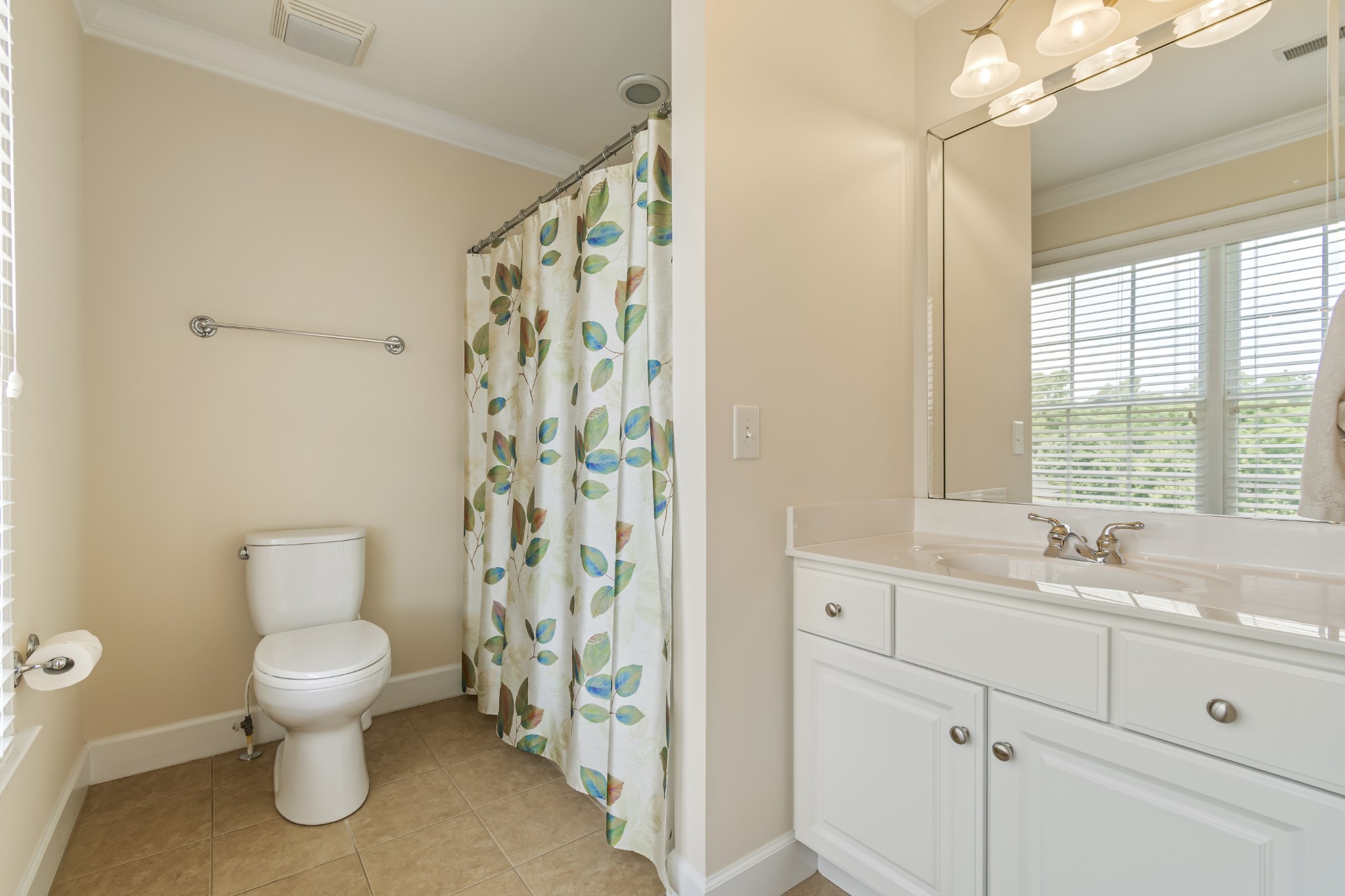 Brentwood, Tennessee 37027, United States, 5 Bedrooms Bedrooms, ,6 BathroomsBathrooms,Residential,Coming Soon,140352