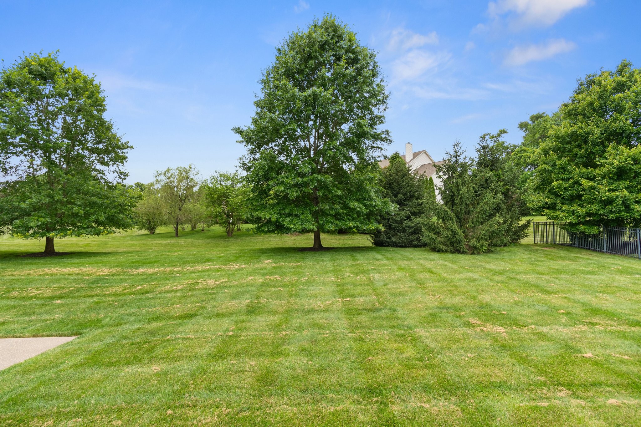 Brentwood, Tennessee 37027, United States, 5 Bedrooms Bedrooms, ,6 BathroomsBathrooms,Residential,Coming Soon,140352