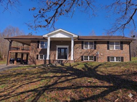 1802 Waynesboro Hwy Hohenwald TN 38462