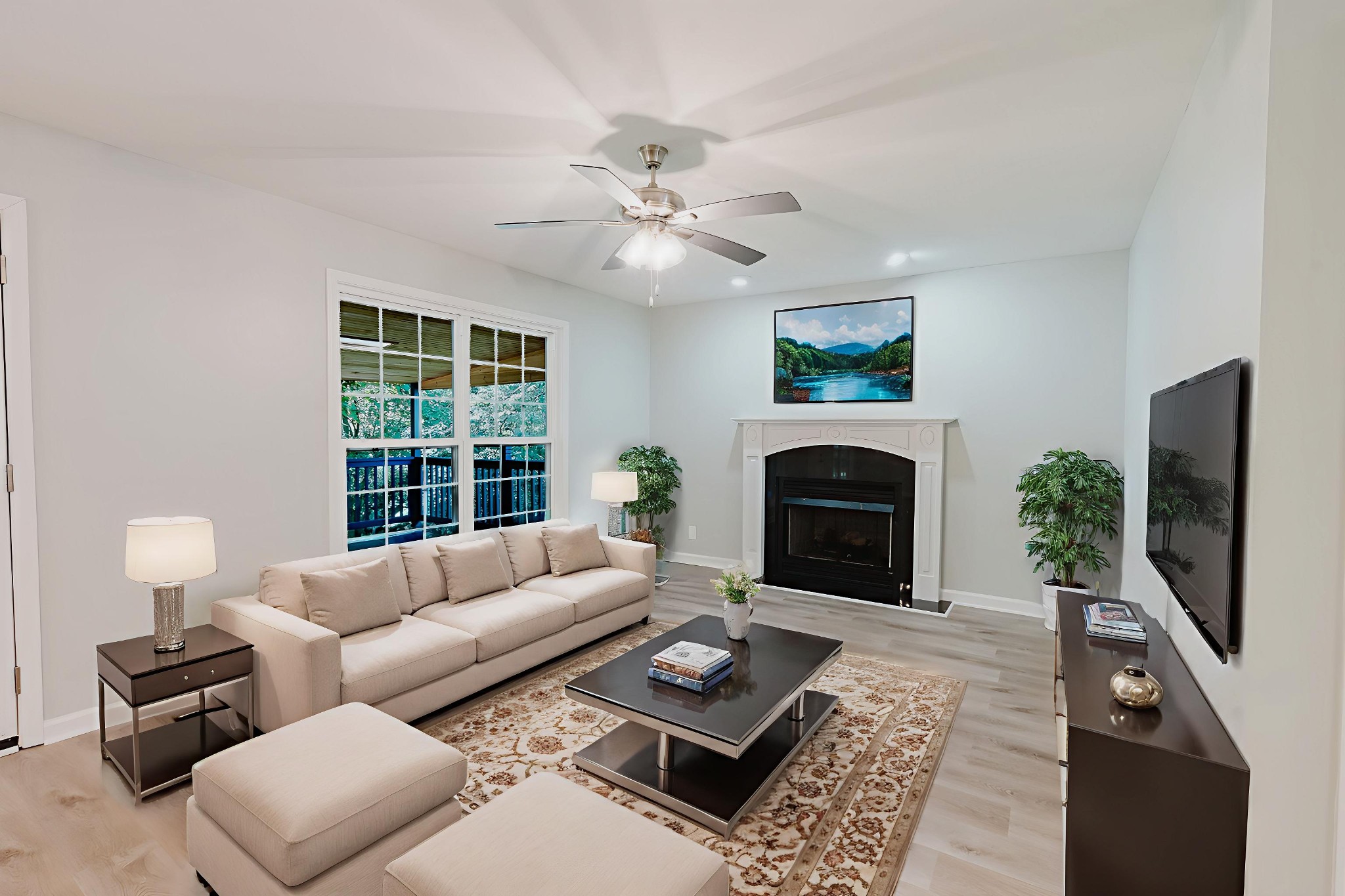 3120 Holly Pt