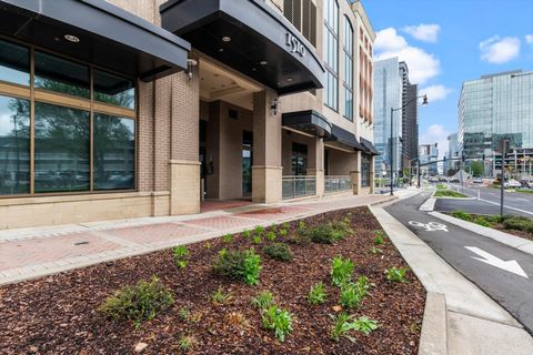 Photo of 1510 Demonbreun St #706, Nashville, TN 37203 (MLS # 3163848)