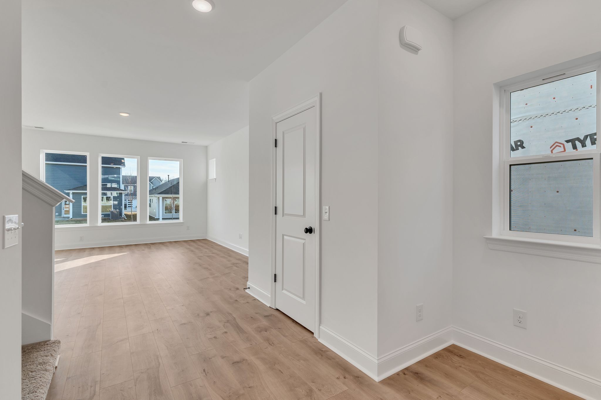 2167 Mackinac Bend
