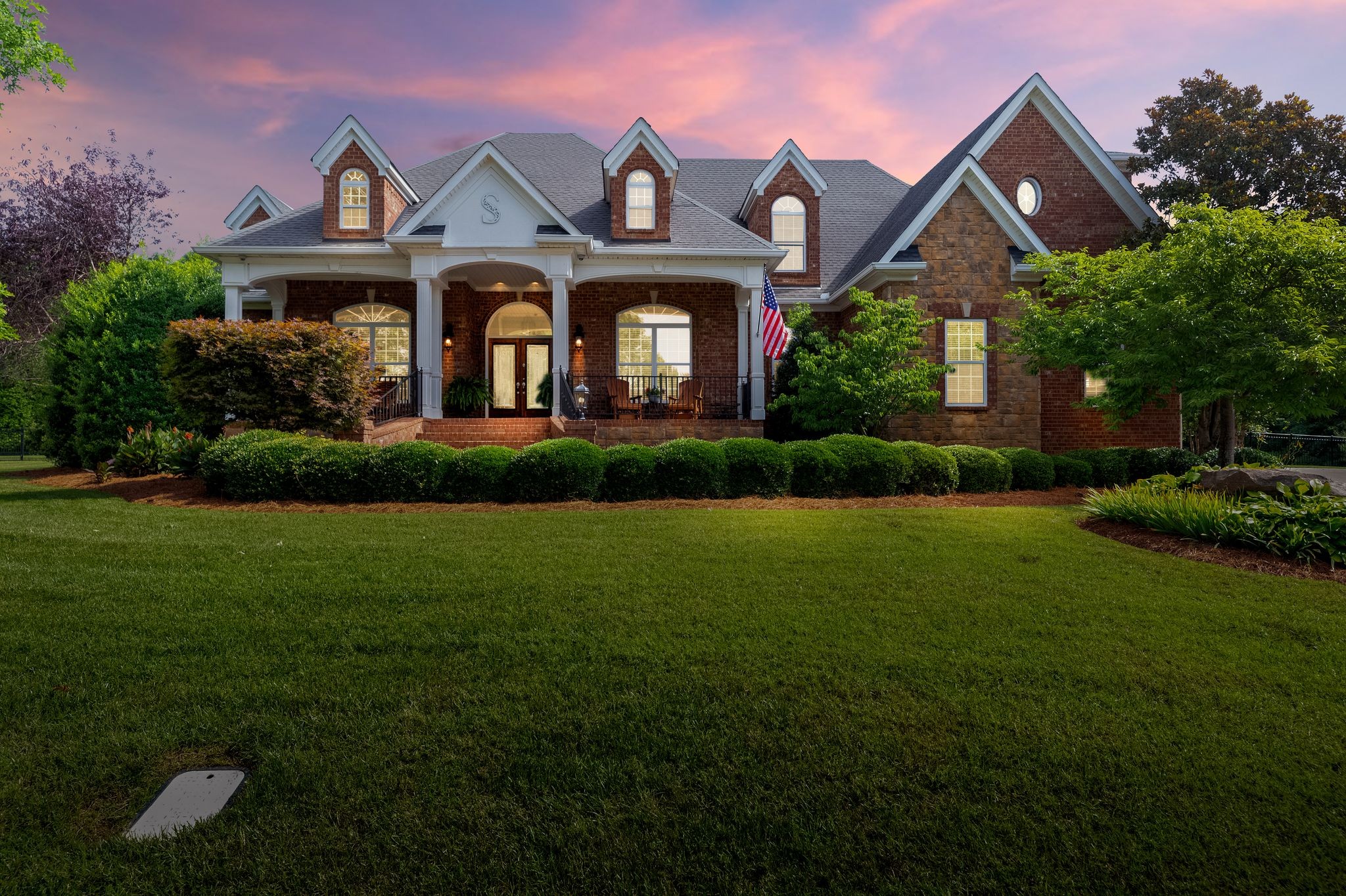 2135 Lovelace Lane