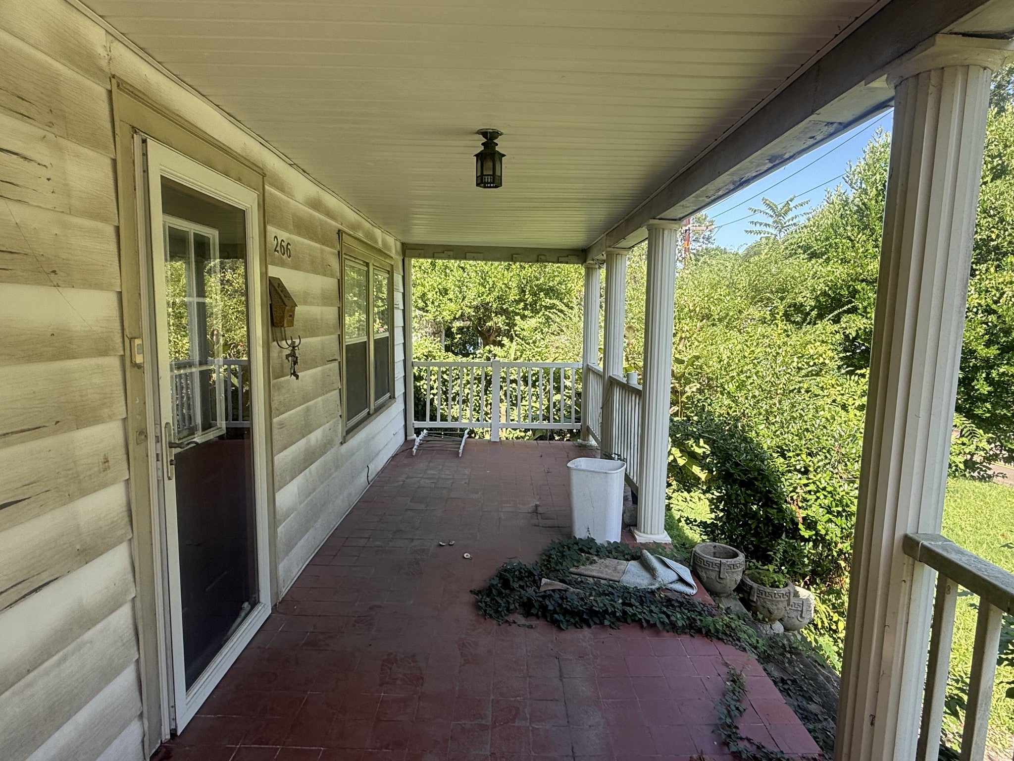 266 W Forest Ave