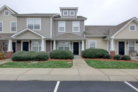 68 John Sevier Ave Clarksville TN 37040
