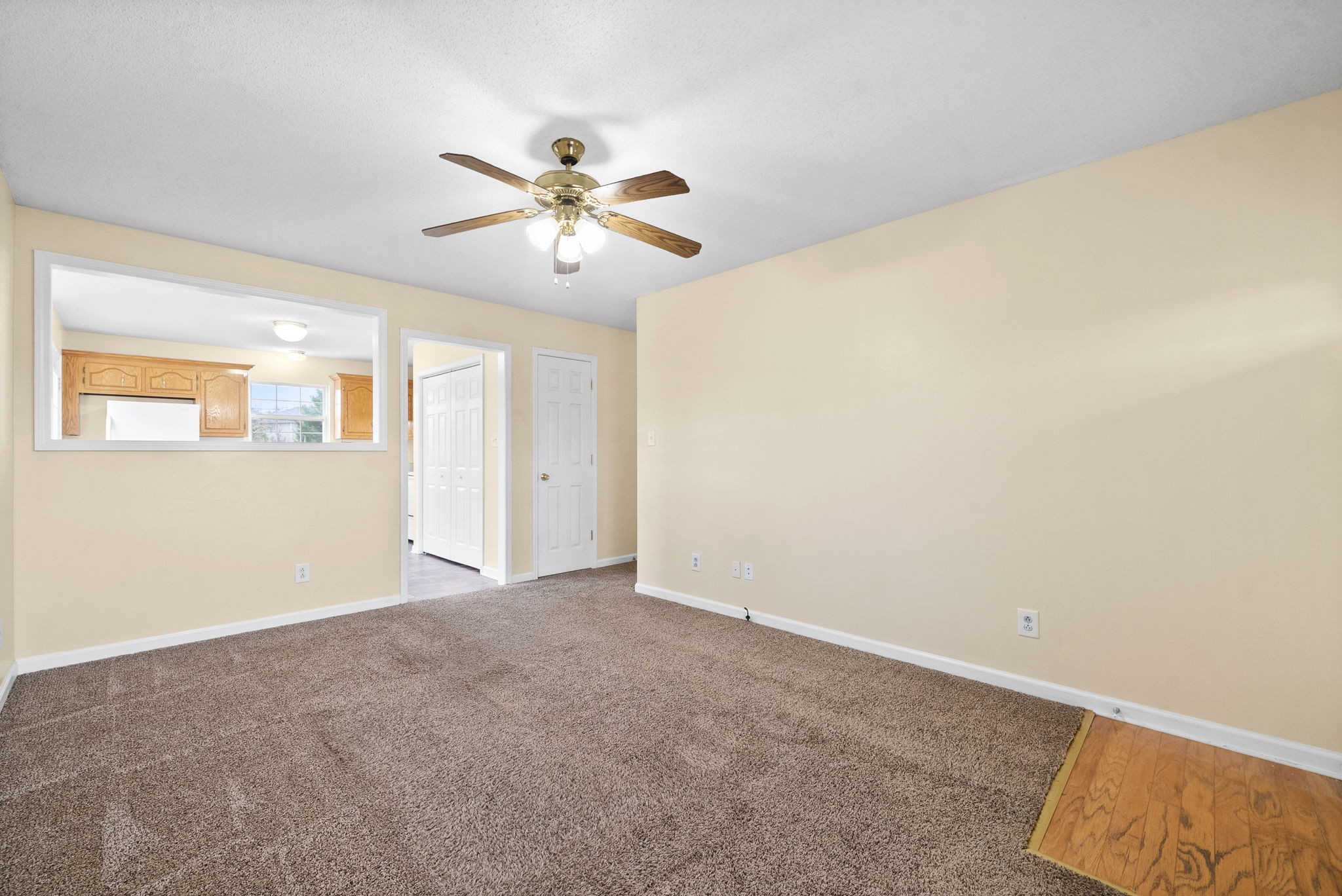 Clarksville, Tennessee 37042, United States, 3 Bedrooms Bedrooms, ,2 BathroomsBathrooms,Residential,Active,34688