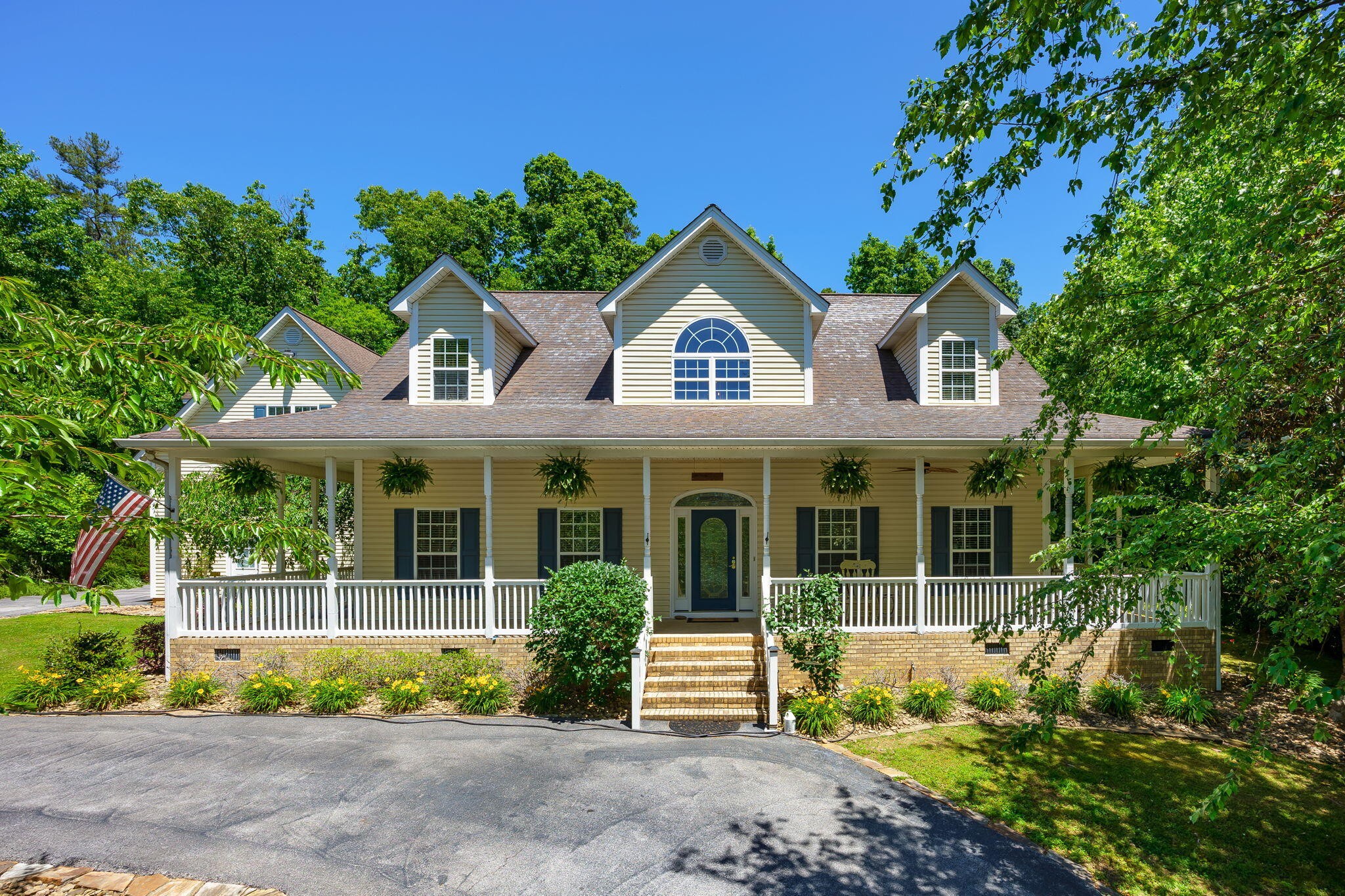 8970 Daisy Dallas Road